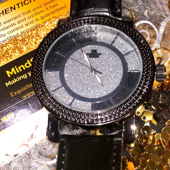 COPY - Real diamond men Watch not CZ not Moissanite also has a real snake skin … - Picture 1 of 4
